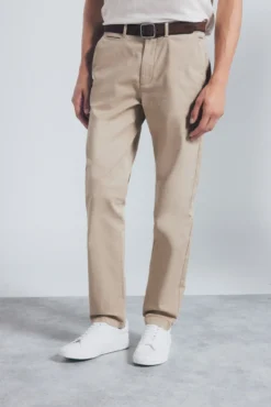 Pantalón chino slim fit
