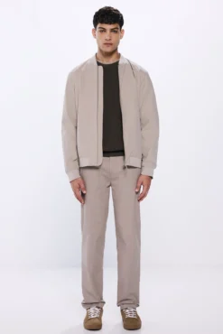 Pantalón chino vestir comfort slim fit