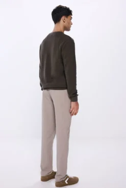 Pantalón chino vestir comfort slim fit