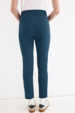 Pantalón cinco bolsillos técnico