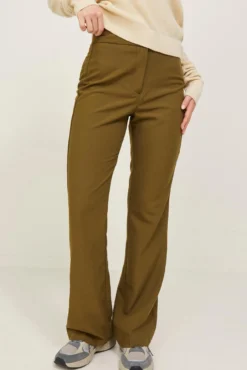 Pantalón clásico
