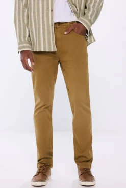 Pantalón color slim fit
