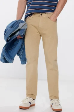 Pantalón color slim fit