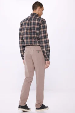 Pantalón comfort slim fit