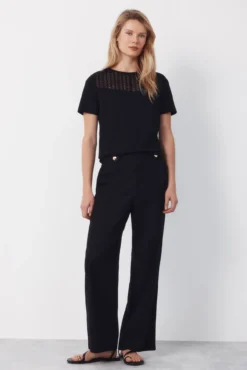 Pantalón con lino con botones dorados