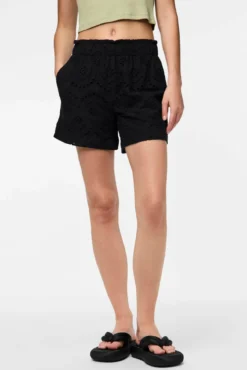 Pantalón corto