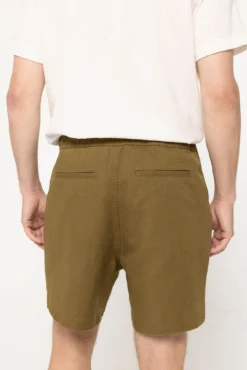 Pantalón corto de hombre monocolor con mezcla de lino y algodón