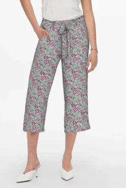 Pantalón cullote lazada frontal