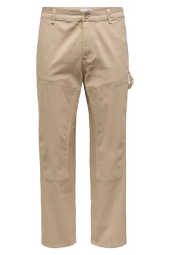 Pantalón de hombre loose fit.
