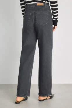Pantalón denim ancho