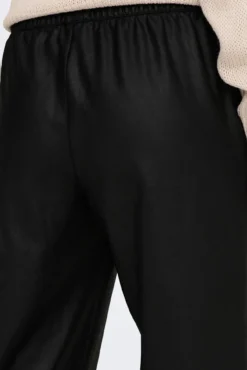 Pantalón de polipiel cintura elástica