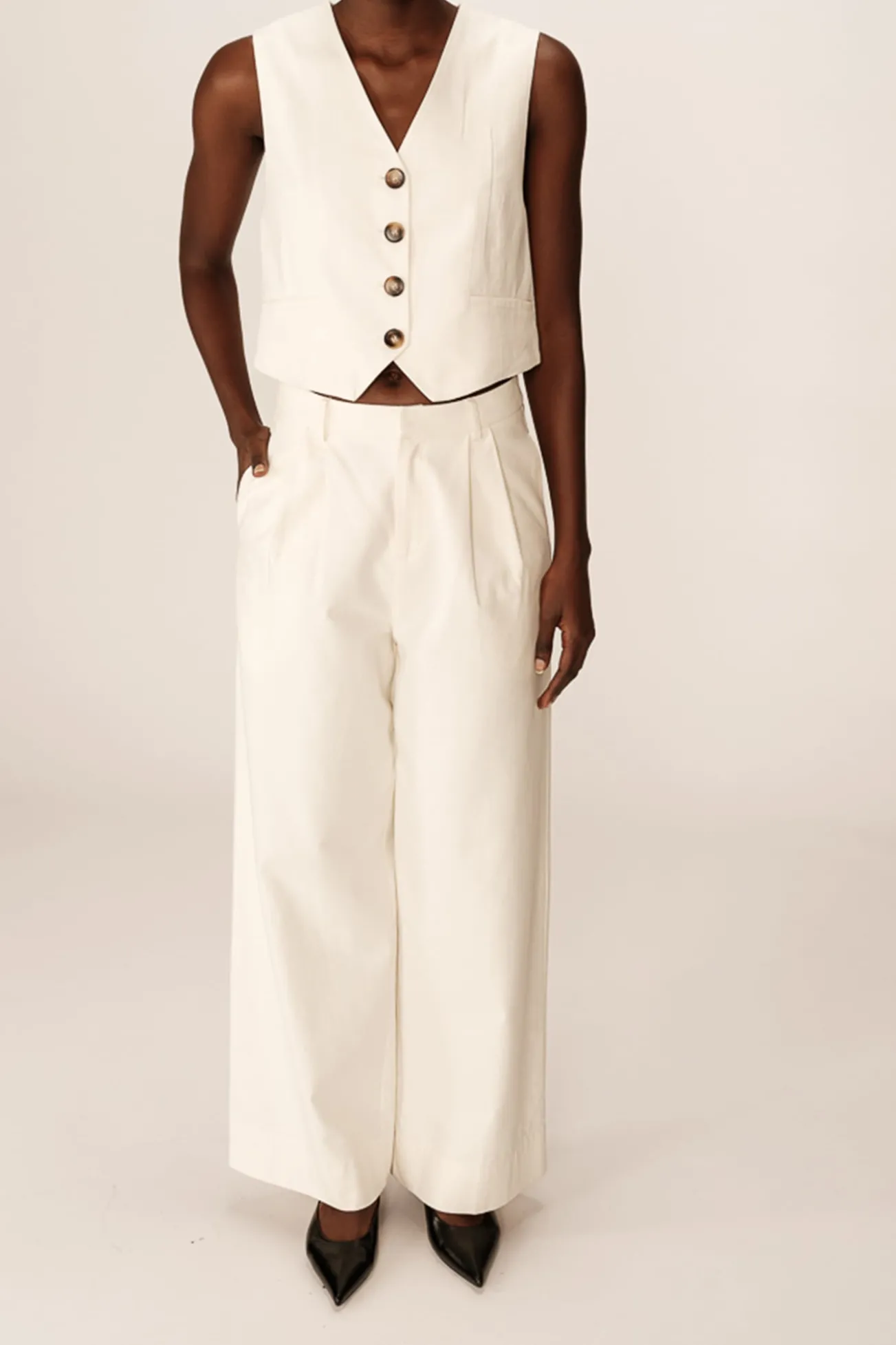 Pantalón de traje ancho