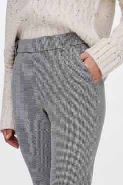 Pantalón de vestir slim fit
