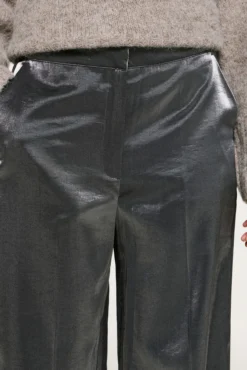 Pantalón efecto metalizado