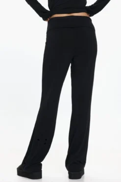 Pantalón elástico