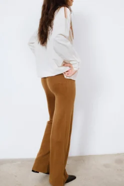 Pantalón elástico micropana