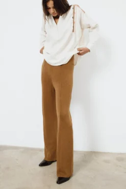 Pantalón elástico micropana