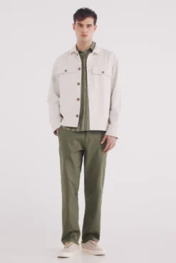 Pantalón espiga slim fit