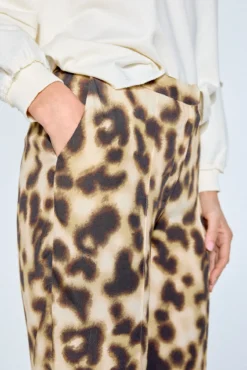Pantalón estampado flare