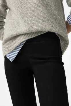 Pantalón flare