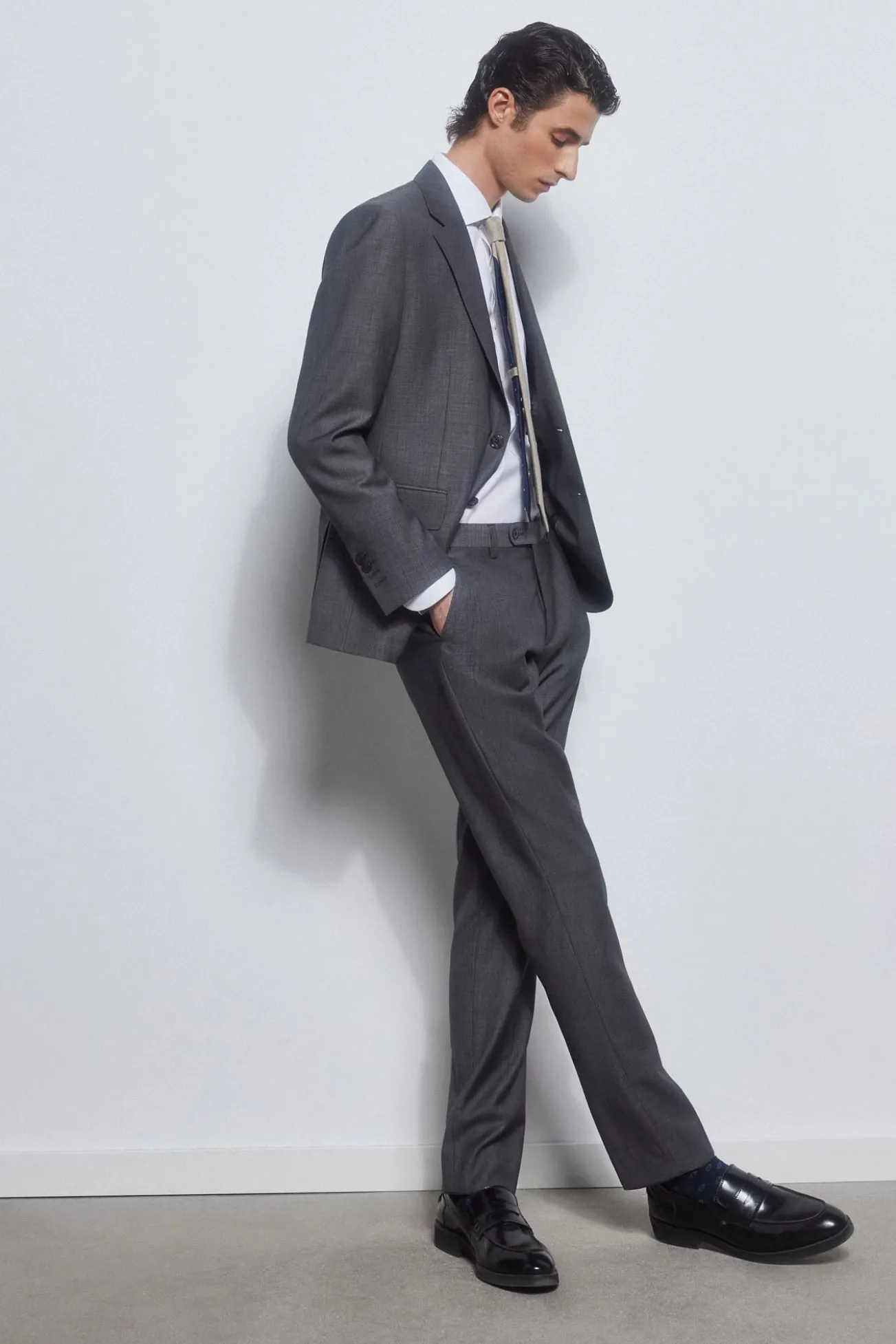 Pantalón gris bi-stretch slim