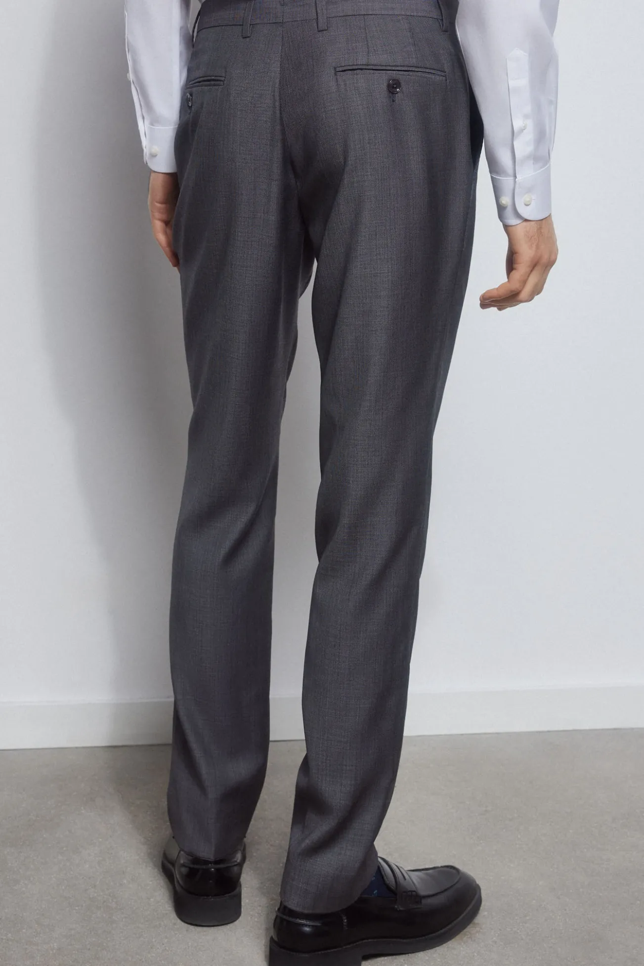 Pantalón gris bi-stretch slim
