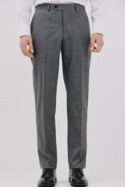 Pantalón gris slim fit