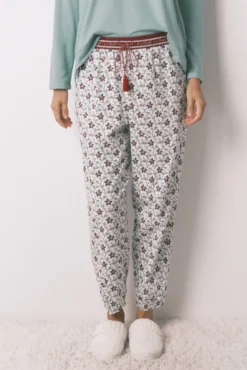 Pantalón largo 100% algodón estampado flores