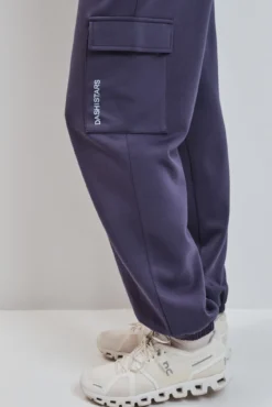 Pantalón largo ancho gris