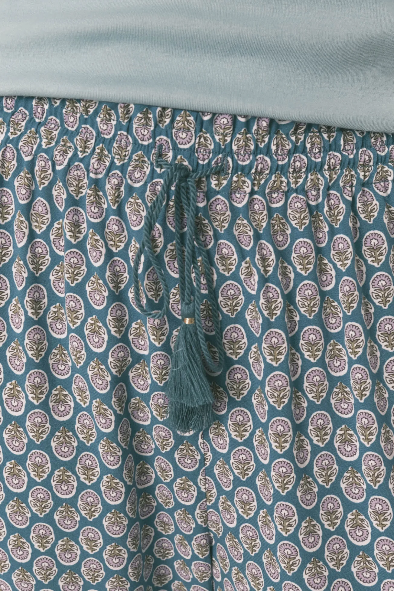 Pantalón largo carrot viscosa print sellos