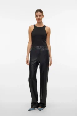 Pantalón largo efecto piel
