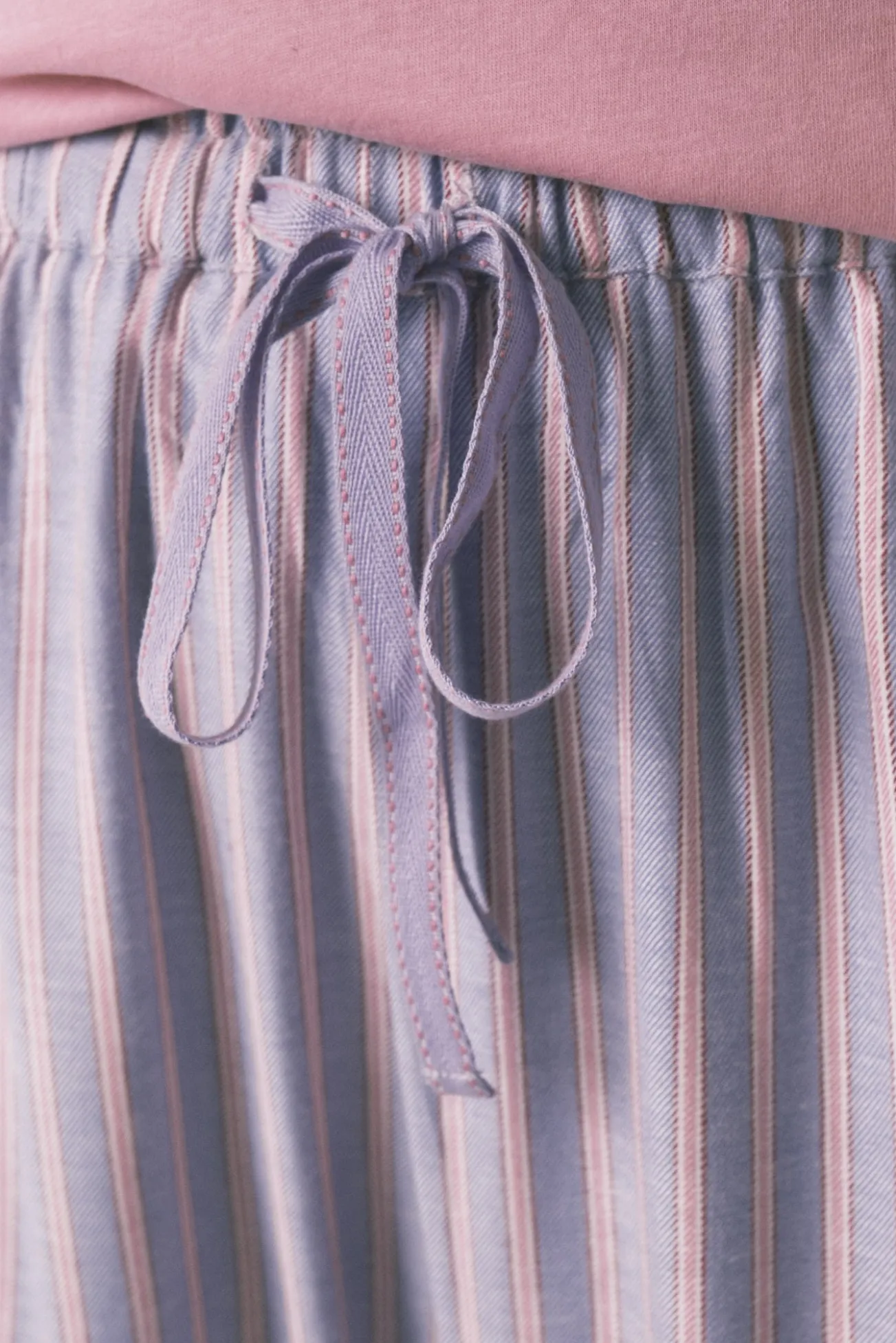Pantalón largo franela print rayas multicolor