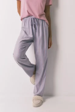 Pantalón largo franela print rayas multicolor