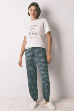 Pantalón largo punto ante estampado corazones