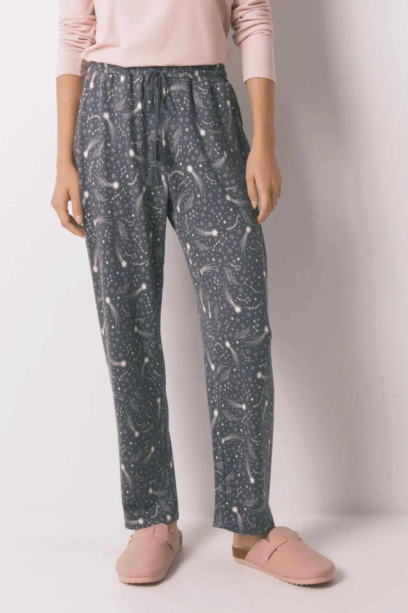 Pantalón largo punto cálido suave estrellas grises
