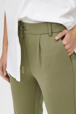 Pantalón largo recto cintura alta elástica