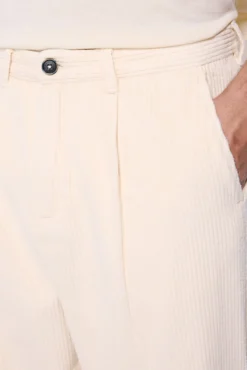 Pantalón pana recto