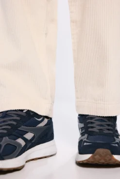 Pantalón pana recto