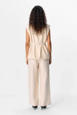 Pantalón pernera ancha