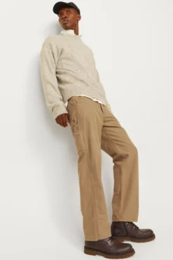 Pantalón pierna ancha