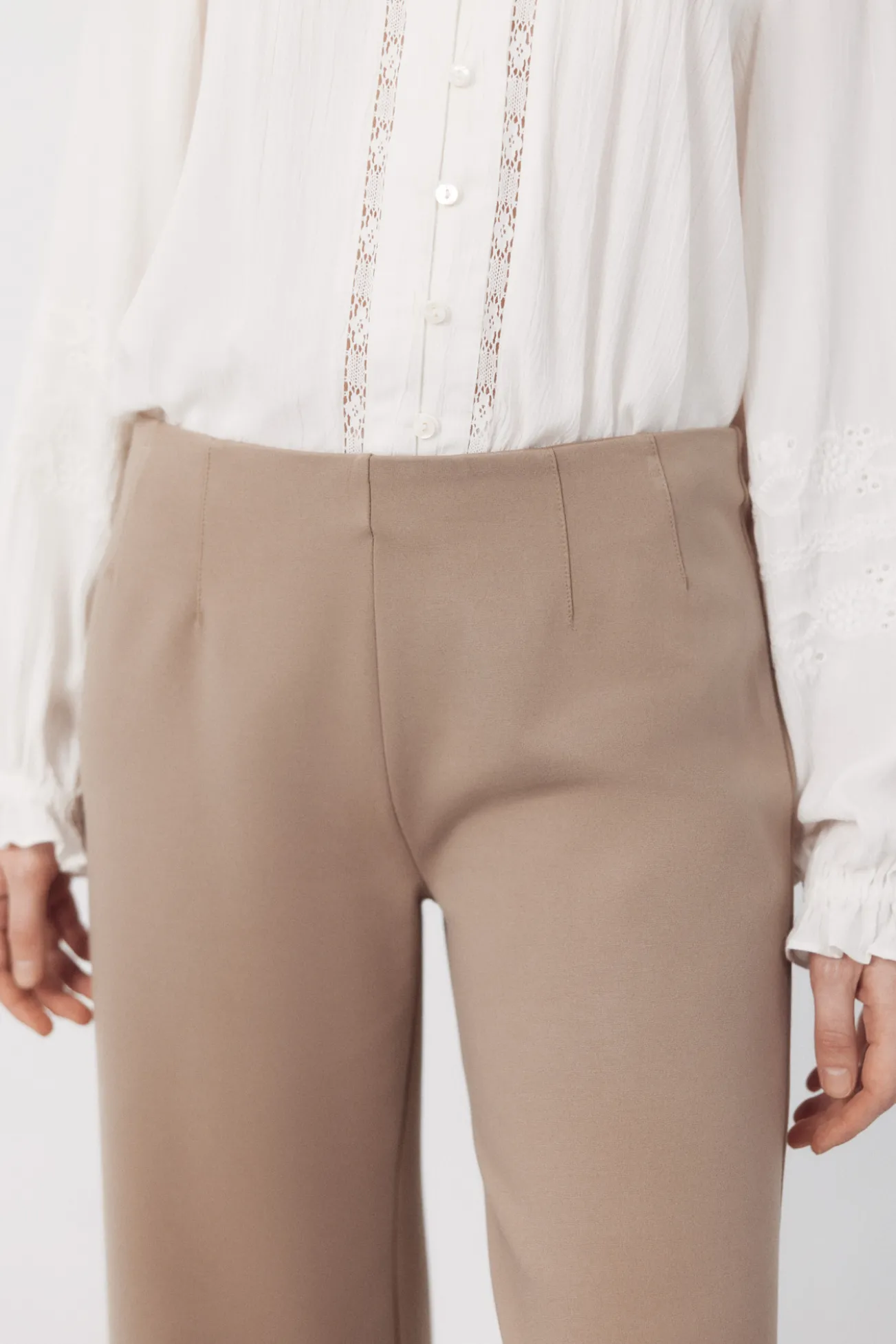 Pantalón punto ancho