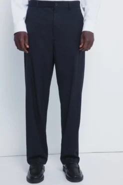 Pantalón rayas straight fit