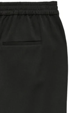 Pantalón recto con cintura elástica