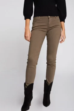 Pantalón skinny talle bajo