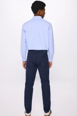 Pantalón slim fit color