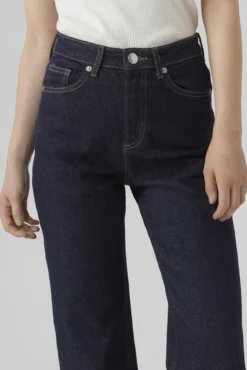 Pantalón vaquero ancho