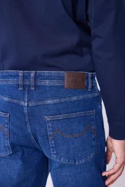 Pantalón Vaquero Comfort Fit