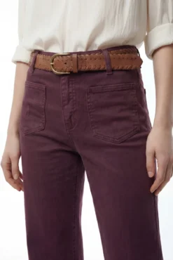 Pantalón vaquero con bolsillos delanteros