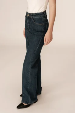 Pantalón vaquero de talle alto
