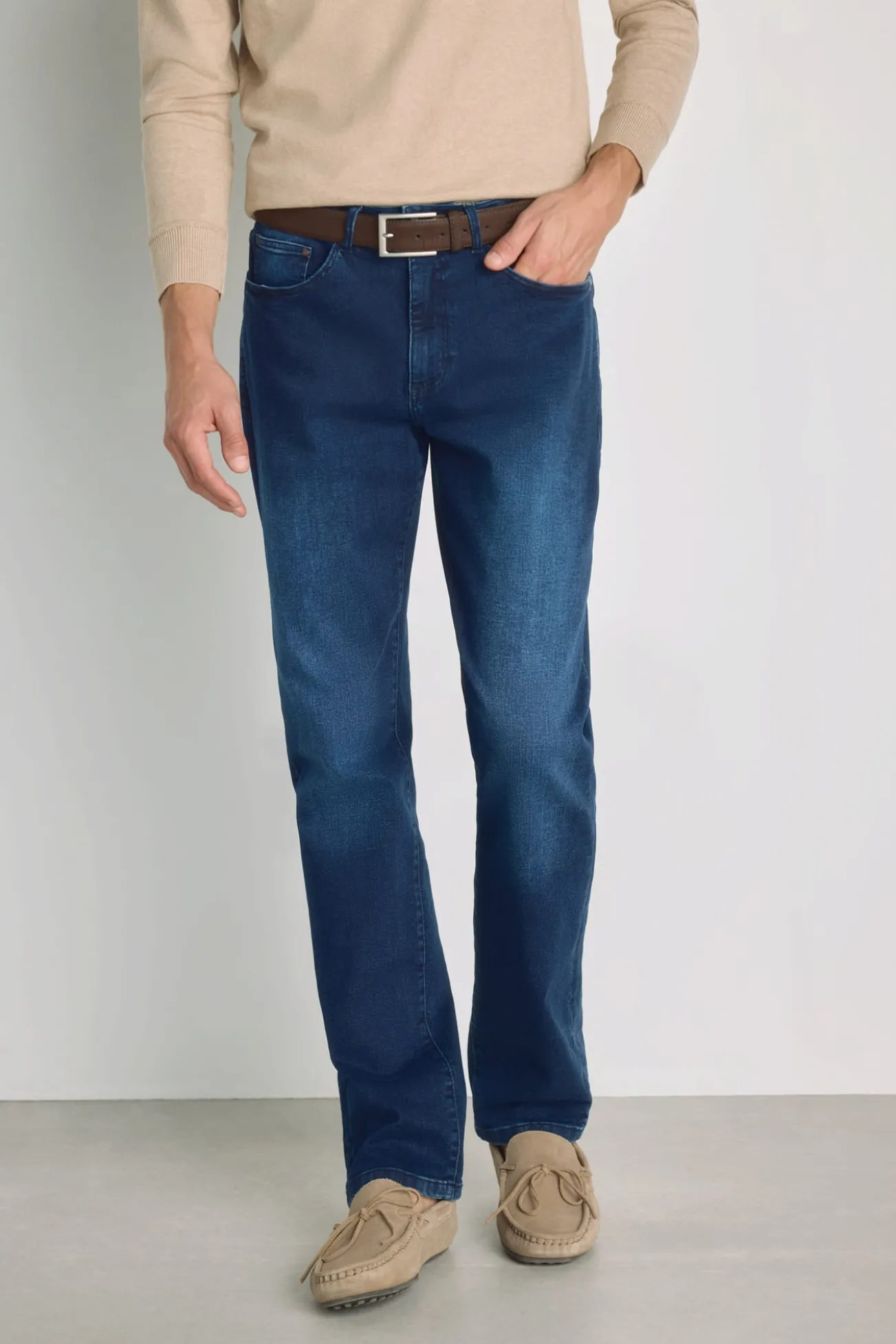 Pantalón vaquero fit recto